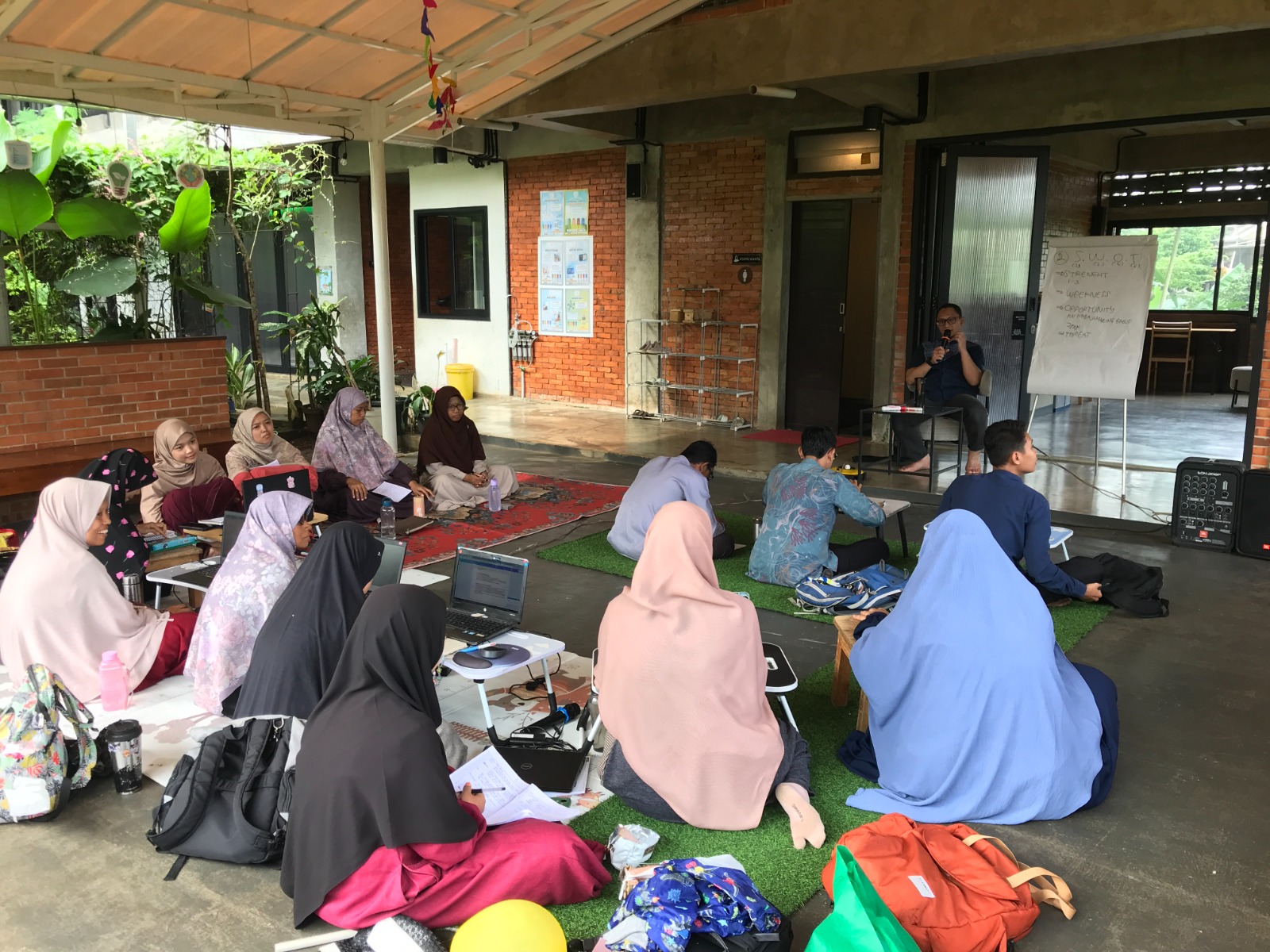 Gambar Sampah Plastik di Indonesia: Tanggung Jawab Semua Pihak