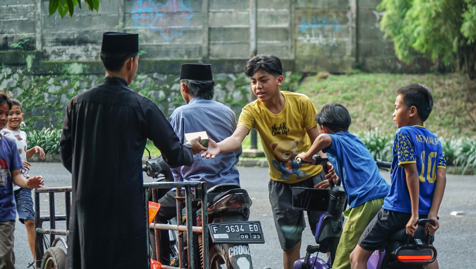 Gambar Sampah Plastik di Indonesia: Tanggung Jawab Semua Pihak